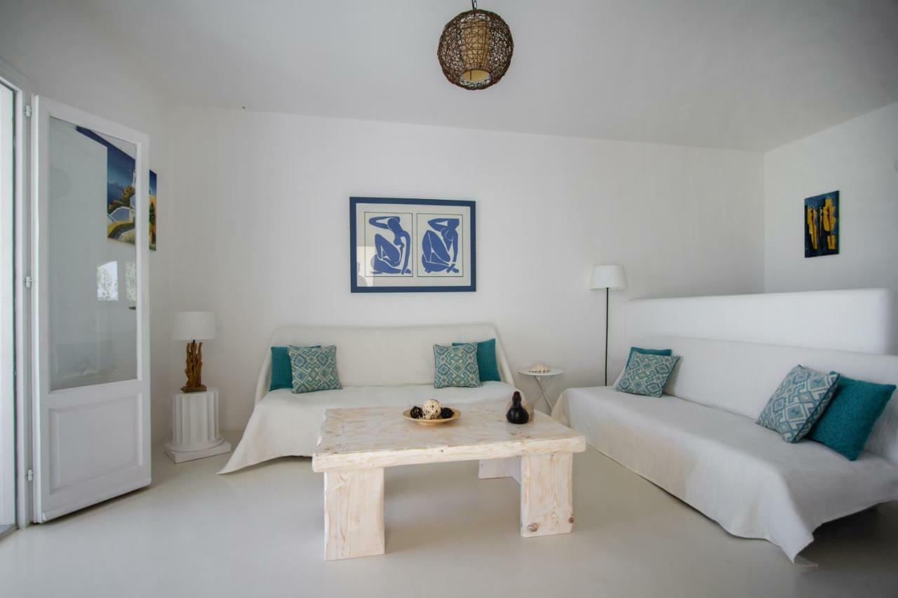 Sea Sound White Katikies 3*